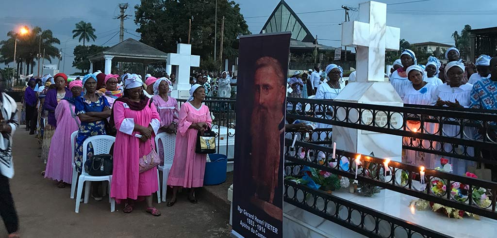 Feierlicher Gedenkgottesdienst in Kamerun