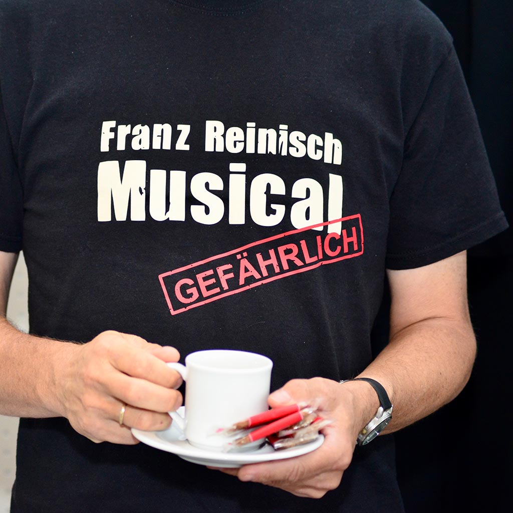 Fan T-Shirt vom Franz Reinisch Musical "Gefährlich"