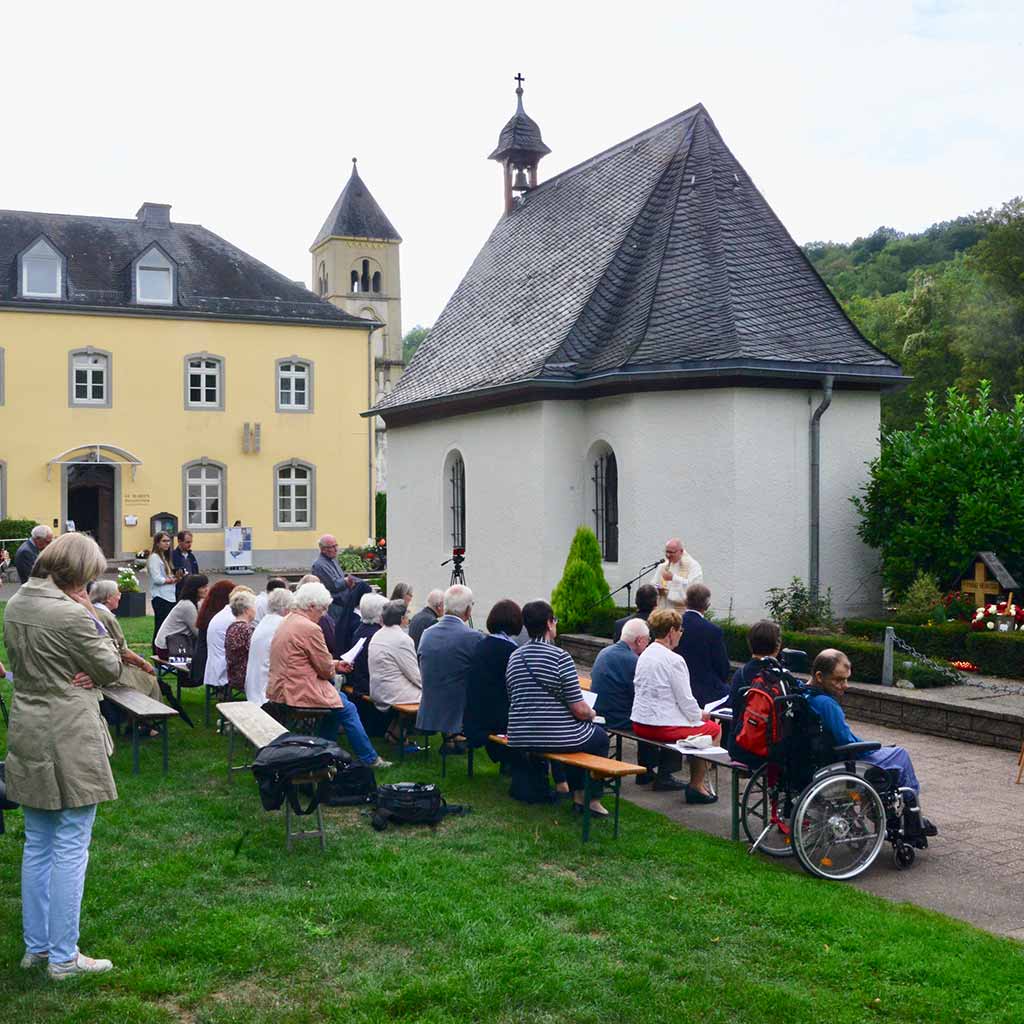 Reinisch-Gedenktag 2019 am Grab von Pater Franz Reinisch neben der Schönstattkapelle in Vallendar