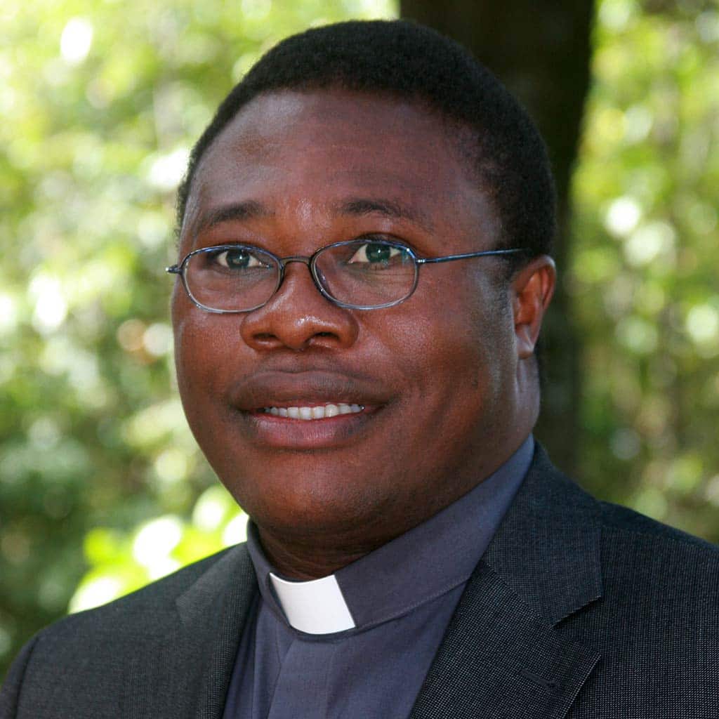 Bischof Bruno Ateba SAC