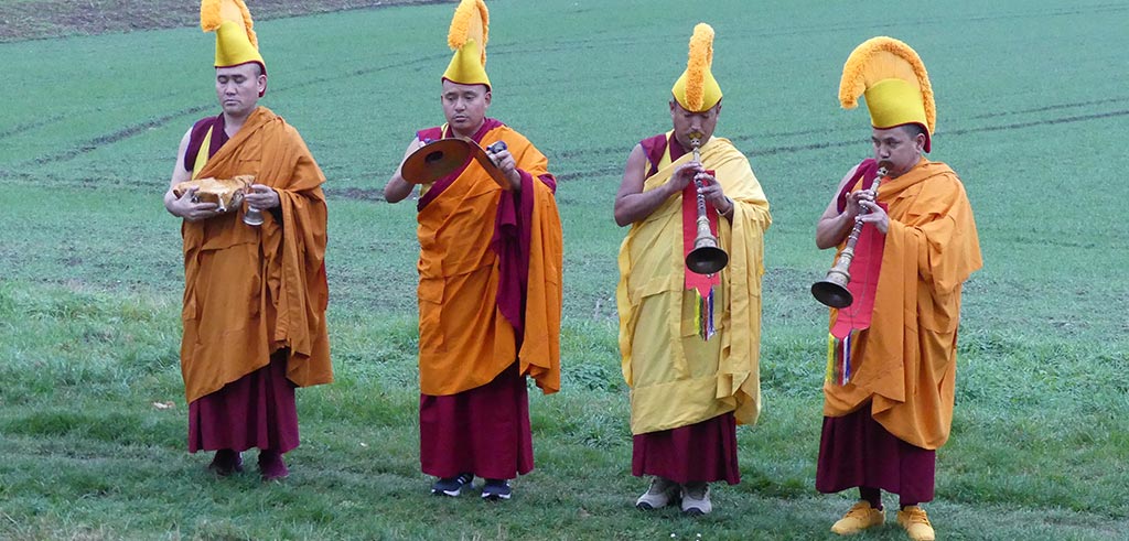 Tibetisch-buddhistische Mönche im bayerischen Friedberg
