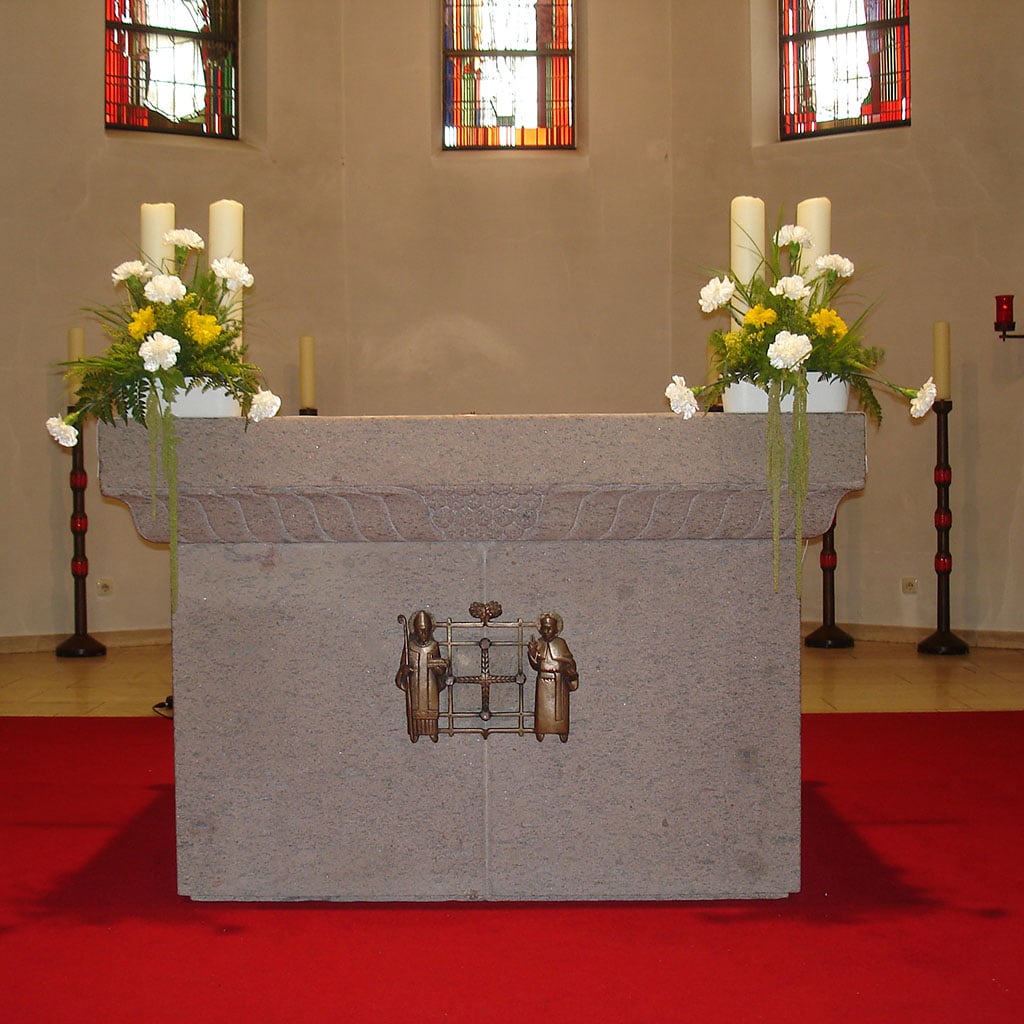 Altar in St. Engelbert in Solingen