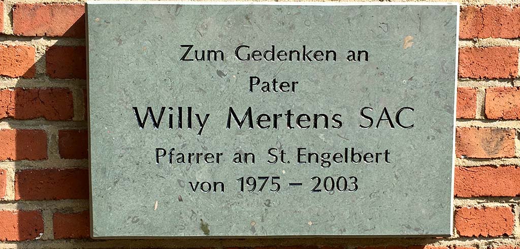 Gedenktafel für den Pallottiner-Pater Willy Mertens SAC