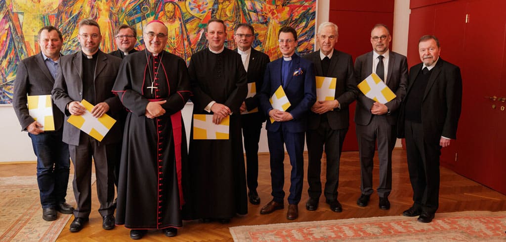 Am 13. März 2024 ernannte Diözesanbischof Wilhelm Krautwaschl acht Priester der Diözese Graz-Seckau zu Geistlichen Räten sowie zu Bischöflichen Konsistorialräten