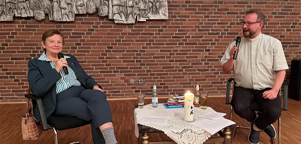 Kamingespräch zum Gebetsmonat „Hoffnung – trotz allem!“ im Forum St. Peter Montabaur