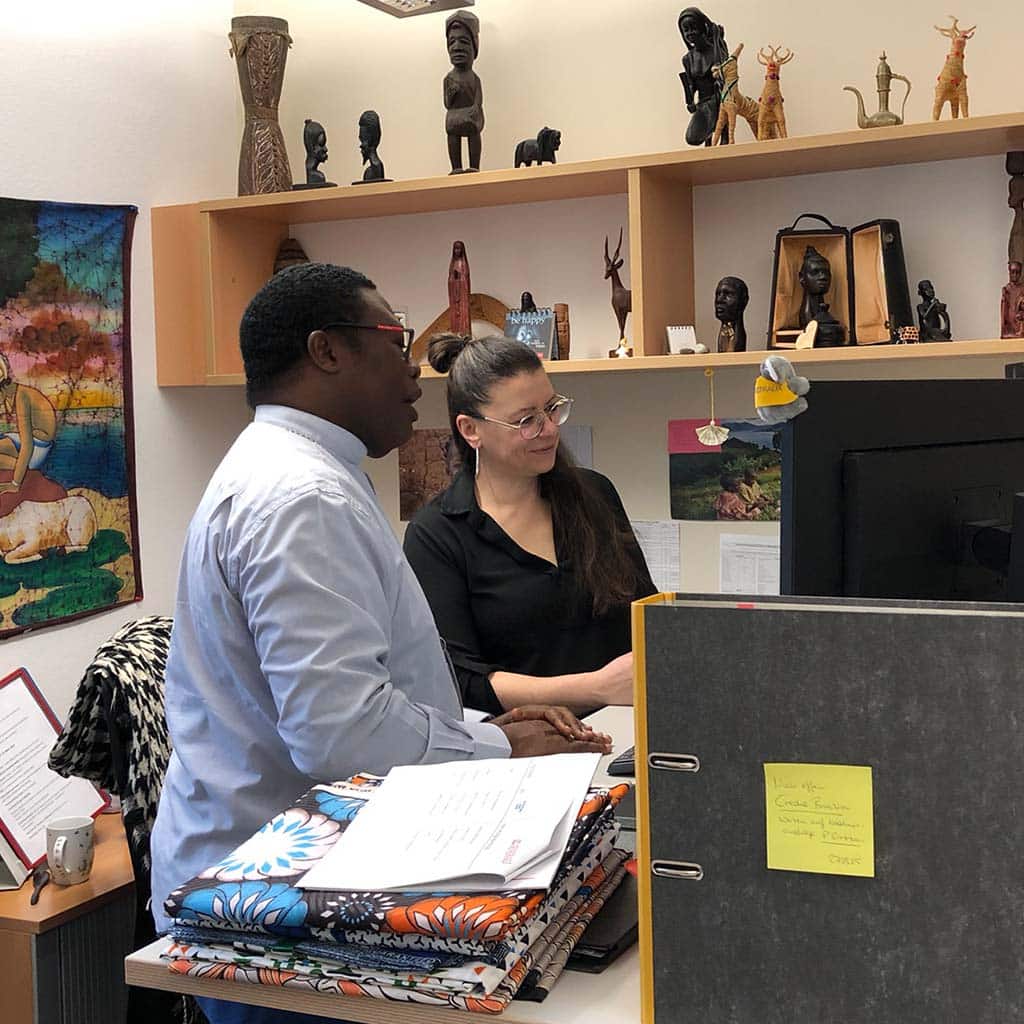 Bischof Bruno Ateba besucht das Missionssekretariat der Pallottiner in Friedberg (Bayern)