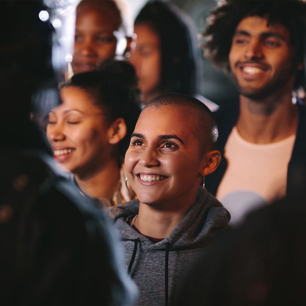 „Selig sind die Frieden stiften, denn sie werden Kinder Gottes genannt werden.“ Kein Krieg hat ein Land besser gemacht hat als es zuvor war: Christinnen und Christen müssen sich für den Frieden und gegen den Krieg engagieren