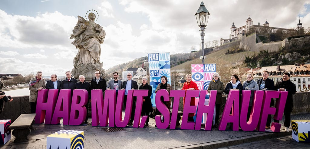 Katholikentag - Leitwort „Hab Mut, steh auf!“