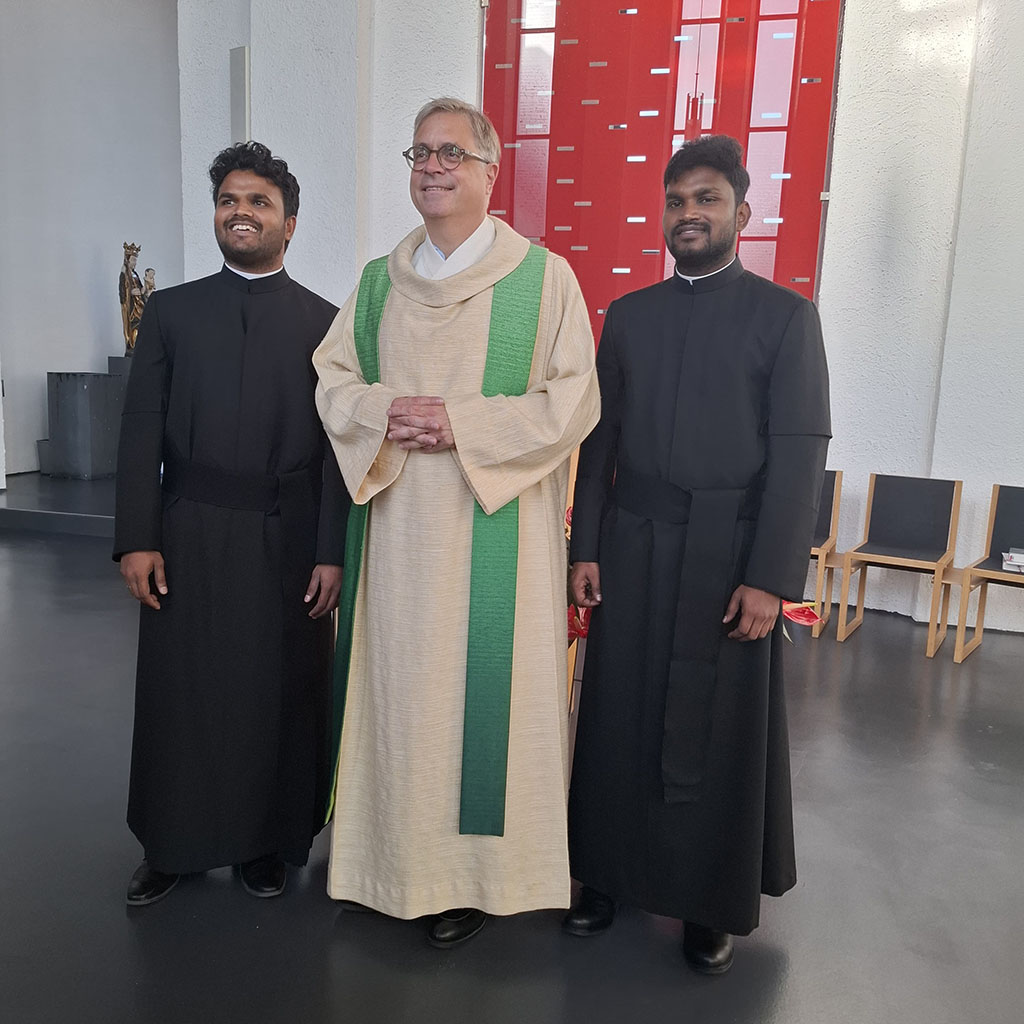 Professerneuerung von Frater Satish Manda SAC und Frater Jashwanth Bala Boyalla SAC in Friedberg Mai 2026 Professerneuerung Friedberg Mai 2026