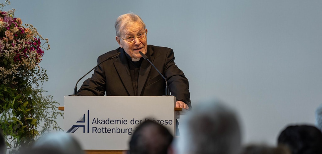 Vortrag mit dem Titel „Gott in der Welt von heute“ von Kardinal Walter Kasper am Symposium in der Akademie der Diözese Rottenburg-Stuttgart © Akademie / MH-FB.com Symposium 25 Jahre Kardinal Walter Kasper