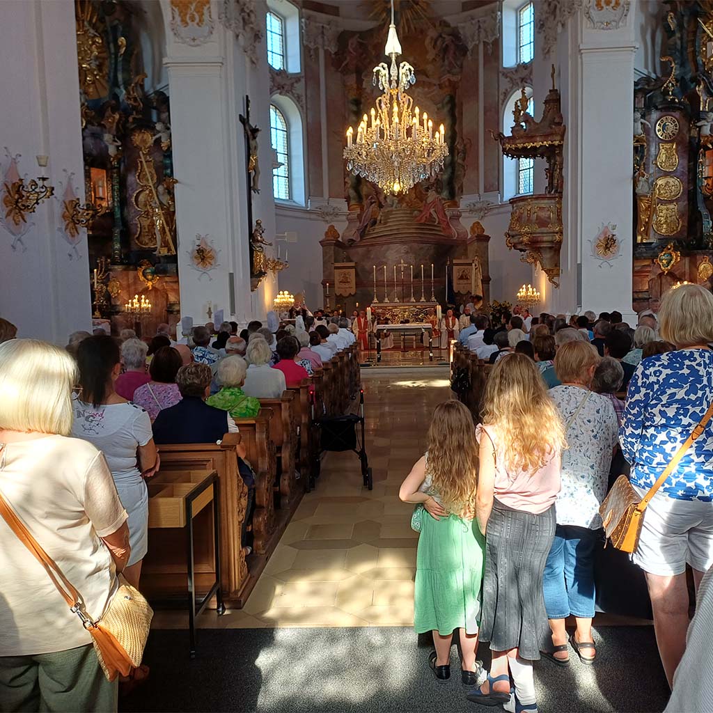 Laurentiusfest 2026 in Herrgottsruh Voll besetzte Wallfahrtskirche beim Laurentiusfest 2026 in Herrgottsruh